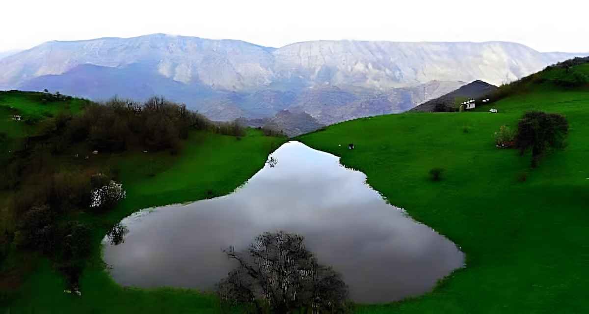 Erzurum'da Taksiyle Gezilecek En İyi 5 Yer: Tarih ve Doğa Turu